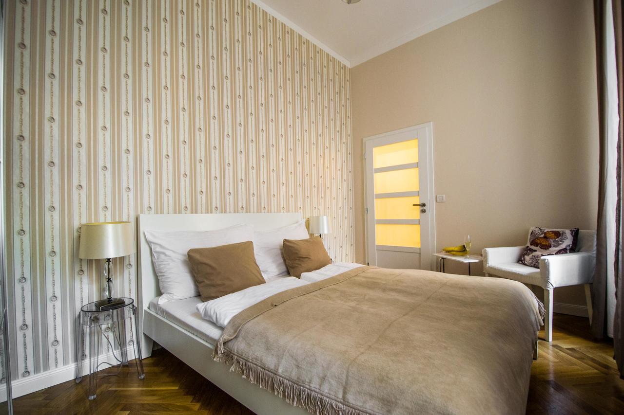 Vojtesska Apartment By Ruterra Prague Exterior photo